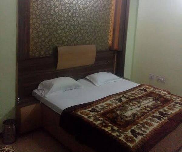 Hotel Classic, Shahjahanpur 3